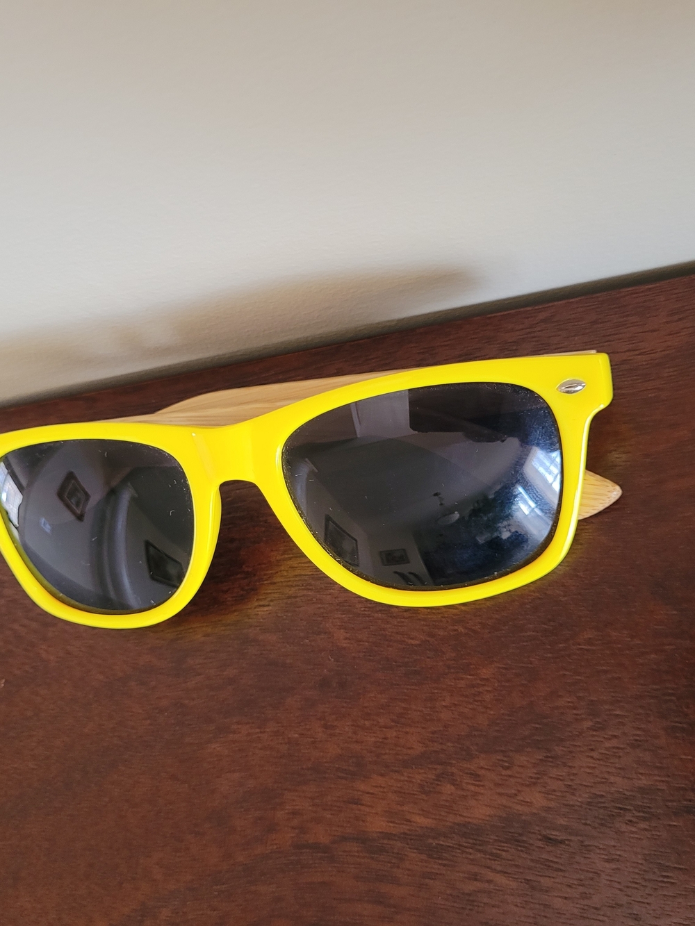Brand New Coors Light x Banff Sunshine Bright Yellow Wayfarer Men's Sunglasses